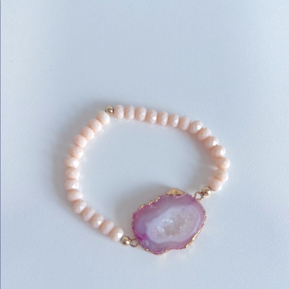 Estrella & Luna Pink druzy crystal boho bracelet - Picture 6 of 6